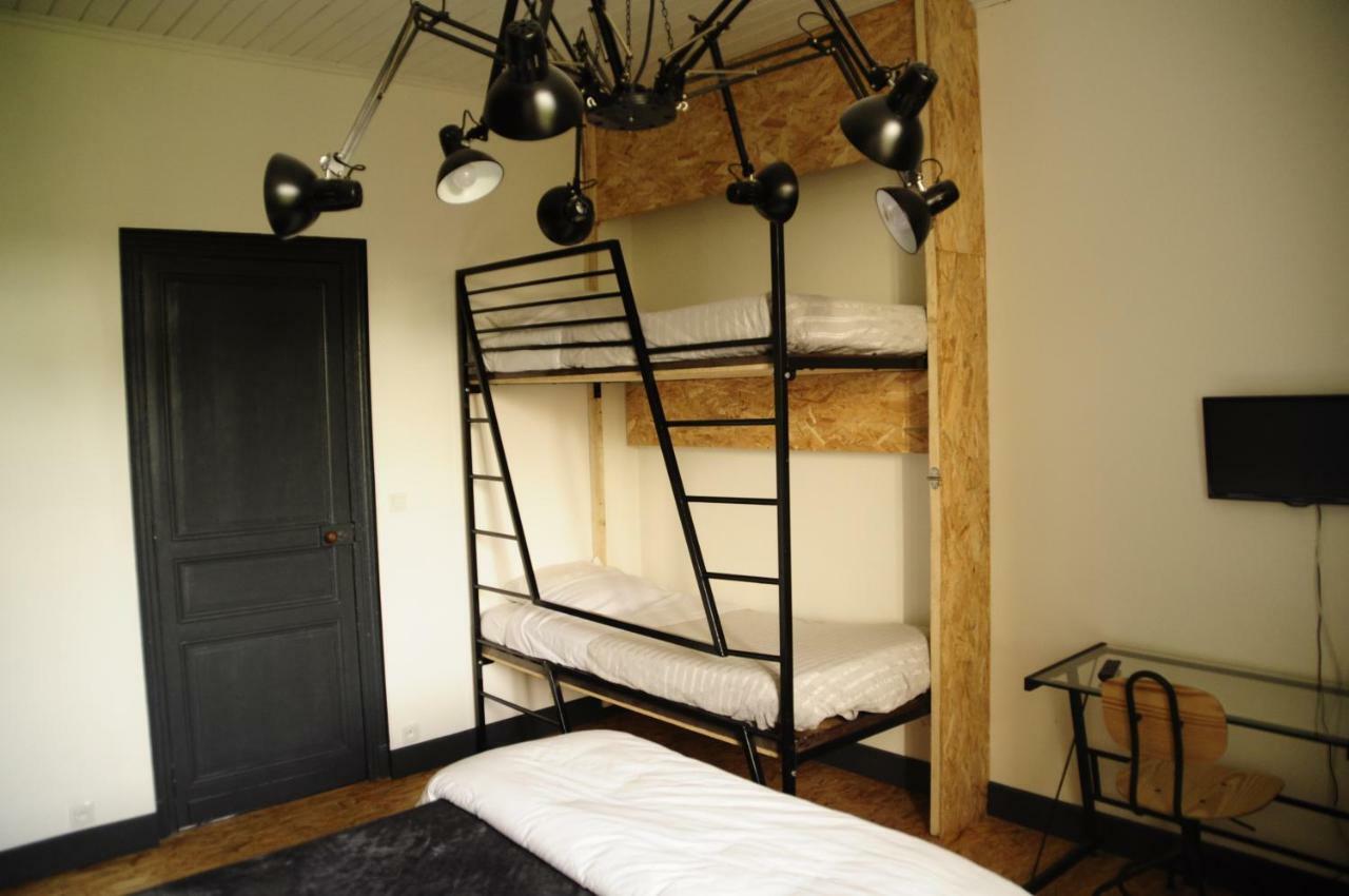 Bed and Breakfast Loustalneou à Saint-Pierre-de-Clairac Extérieur photo